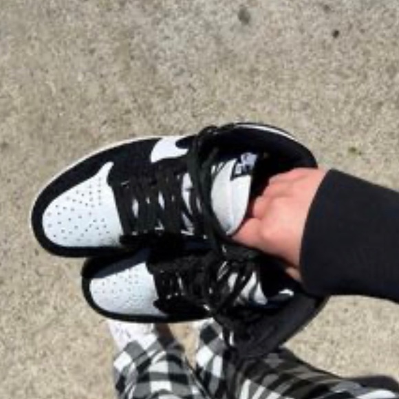 Jordan 1 Retro High Twists - Picture 3 of 7